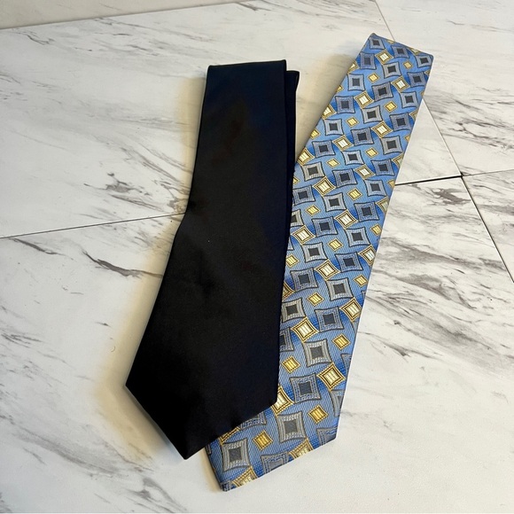 BUNDLE Umo Lorenzo Silk Black and Nubio Print Blue Ties - Picture 1 of 2